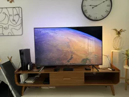 TV 55 ‘’ Samsung avec Philips Hue sync box et play gradient